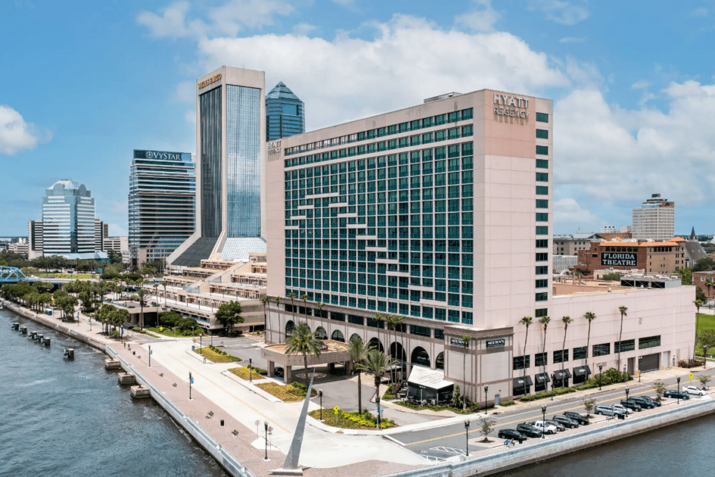 An exterior photograph of the HYATT REGENCY JACKSONVILLE RIVERFRONT